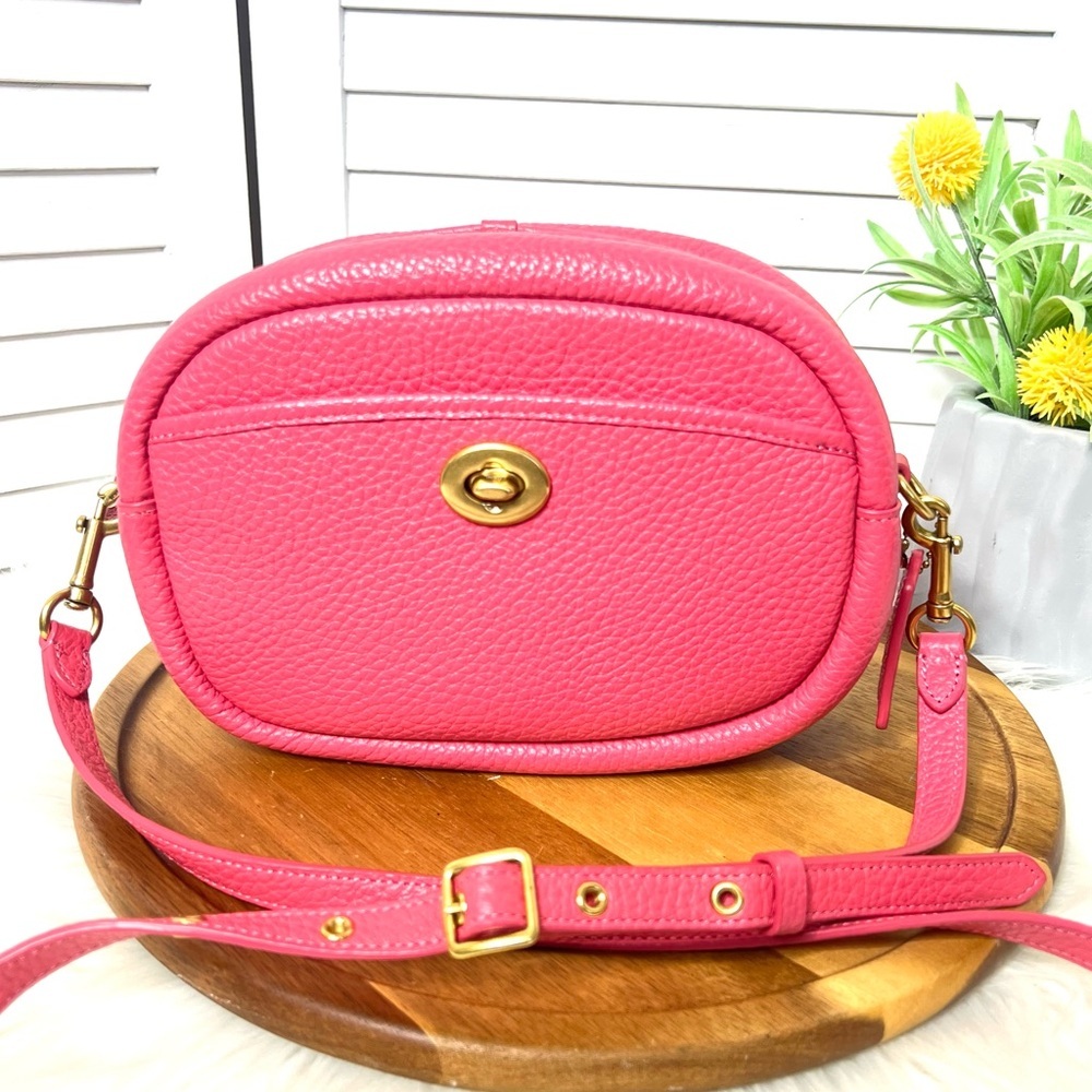 Coach Camera Bag Pink Soft Pebble Leather Crossbody Two Adjustable Straps - Picture 3 of 17